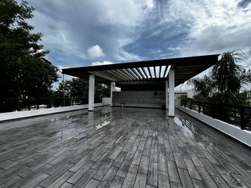 CASA EN VENTA EN RESIDENCIAL LA RIOJA