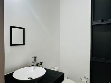 CASA EN VENTA EN RESIDENCIAL LA RIOJA