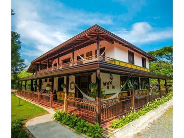 Se vende Finca hotel en Montenegro Quindio