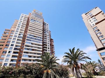 Departamento en Venta en Cond. Jardines de Huayquique