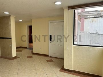 Acogedora Suit en Venta sector Sangolqui