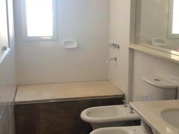 Corrientes 1865 - Monoambiente de 46m2 en venta.-