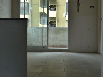 Corrientes 1865 - Monoambiente de 46m2 en venta.-