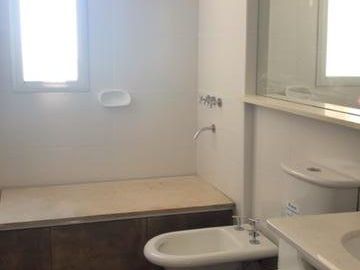 Corrientes 1865 - Monoambiente de 46m2 en venta.-