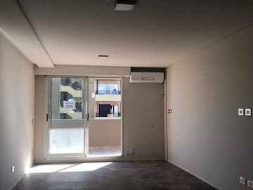 Corrientes 1865 - Monoambiente de 46m2 en venta.-