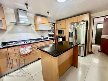 Casa En Venta En Lomas Del Valle