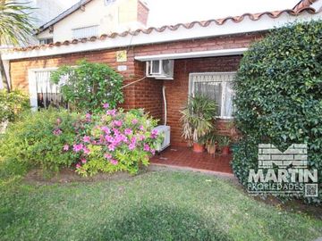 Impecable chalet de 5 ambientes con jardín - Victoria, frente a Fate