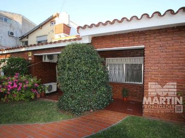 Impecable chalet de 5 ambientes con jardín - Victoria, frente a Fate