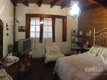 Excelente casa 3 dormitorios jardin cochera