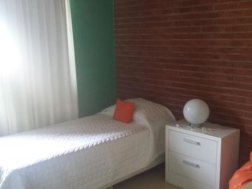 Excelente chalet en los alamos, con piscina climatizada - Pinamar