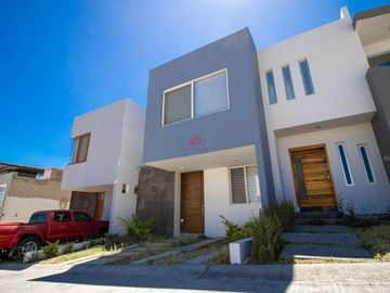 Casa en Venta en Senderos de Monteverde, Tlajomulco de Zúñiga