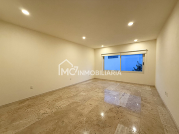 Casa en El Campanario en VENTA y RENTA