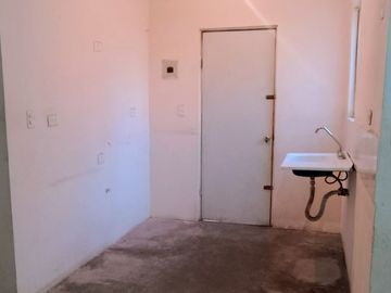 CASA EN VENTA EN PRADERAS DE SAN FRANCISCO - ESCOBEDO, NL
