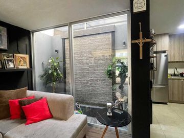 Casa en el sur de gdl a 10 min del ITESO y TECMILENIO