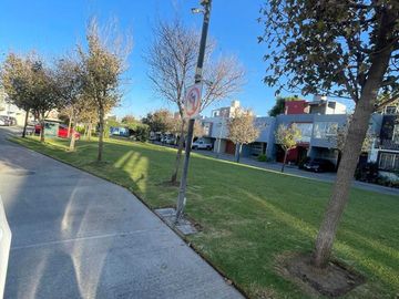 Casa en el sur de gdl a 10 min del ITESO y TECMILENIO