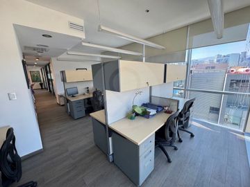 INFINITI CENTER Oficina en venta en Lomas de Santa Fe
