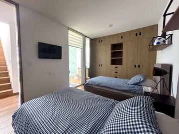 Casa en Venta en Metepec con Roof Garden a 2 min de Av Las Torres