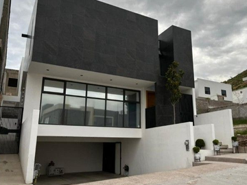 Casa en Venta en Asturias Residencial