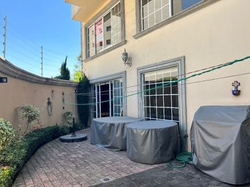 Casa en condominio en venta en interlomas