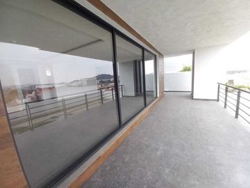 Casa Nueva Bosque  Esmeralda