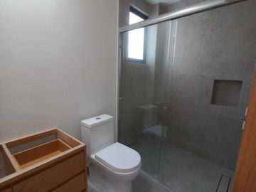 Casa Nueva Bosque  Esmeralda