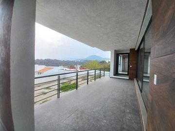 Casa Nueva Bosque  Esmeralda