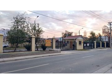 Venta casa 3D 2B 2E en Condominio Portal de Calle Larga