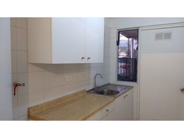 Venta casa 3D 2B 2E en Condominio Portal de Calle Larga