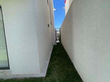 CASA MODELO MONACO II, VILLAS DEL CAMPO CALIMAYA