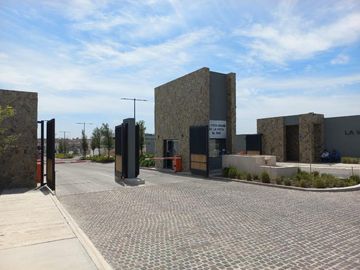 VENTA DE CASA EN CONDOMINIO LA VISTA RESIDENCIAL -LA VISTA GRAND AV, LA VISTA N. 1266 QUERETARO MEXICO
