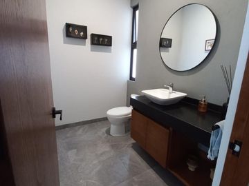 VENTA DE CASA EN CONDOMINIO LA VISTA RESIDENCIAL -LA VISTA GRAND AV, LA VISTA N. 1266 QUERETARO MEXICO