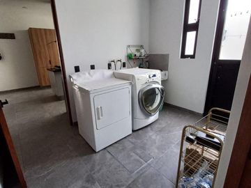VENTA DE CASA EN CONDOMINIO LA VISTA RESIDENCIAL -LA VISTA GRAND AV, LA VISTA N. 1266 QUERETARO MEXICO