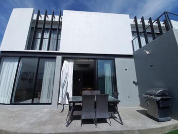 VENTA DE CASA EN CONDOMINIO LA VISTA RESIDENCIAL -LA VISTA GRAND AV, LA VISTA N. 1266 QUERETARO MEXICO