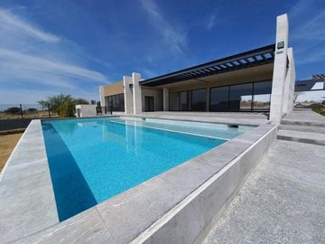 VENTA DE CASA EN CONDOMINIO LA VISTA RESIDENCIAL -LA VISTA GRAND AV, LA VISTA N. 1266 QUERETARO MEXICO