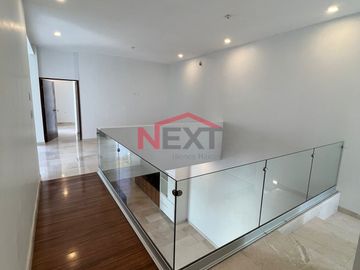 CASA EN VENTA EN LOMA LINDA