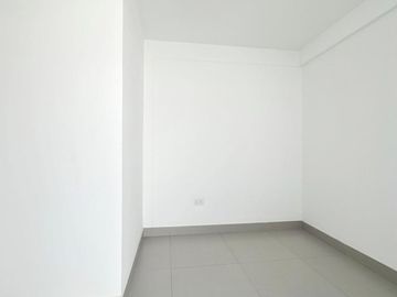 Departamento en estreno con independización en surco