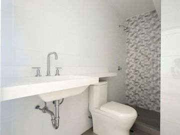 Departamento en estreno con independización en surco