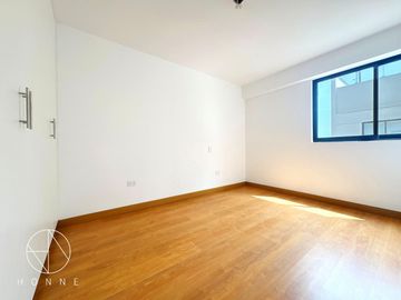 Departamento en estreno con independización en surco