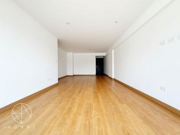 Departamento en estreno con independización en surco
