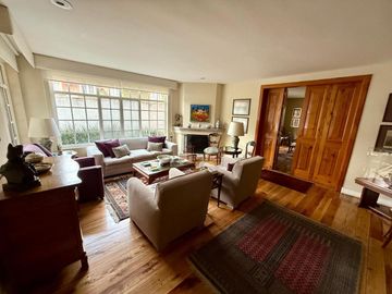 Casa sola en venta en Lomas de Vista Hermosa, Cuajimalpa de Morelos, Ciudad de México