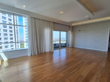 Departamento en Venta 4 Ambientes Alvear Tower Puerto Madero