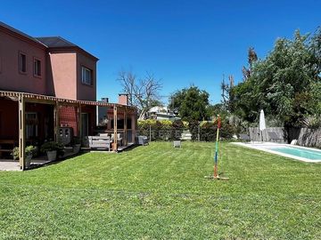 Casa en Venta frente a la plaza de juegos, 3 dormitorios. Barrio Cerrado San Matias, Escobar