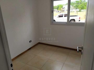 Casa en Venta frente a la plaza de juegos, 3 dormitorios. Barrio Cerrado San Matias, Escobar