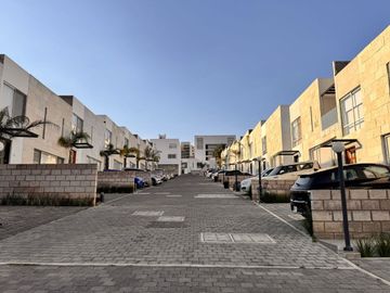 Hermosa casa en venta Residencial Espíritu Santo
