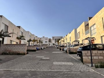 Hermosa casa en venta Residencial Espíritu Santo