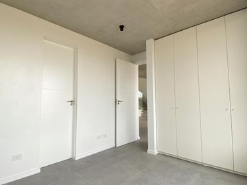 Venta/Permuta Casa 4 Dormitorios Vida Club de Campo. Funes