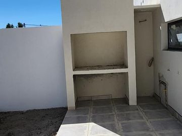 VENTA dúplex en  San Patricio del Chañar