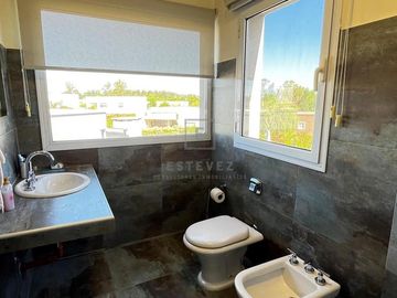 Casa  en Venta ubicado en Santa Guadalupe, Pilar, G.B.A. Zona Norte