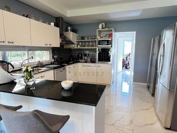 Casa  en Venta ubicado en Santa Guadalupe, Pilar, G.B.A. Zona Norte