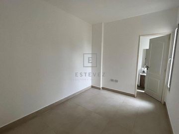 Casa en venta a la Cancha de Golf sobre la Herradura. El Canton. Escobar